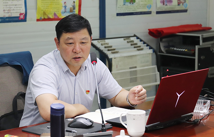 陈总小.jpg