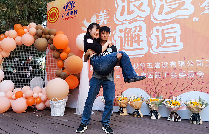 （小图）舞台4.jpg