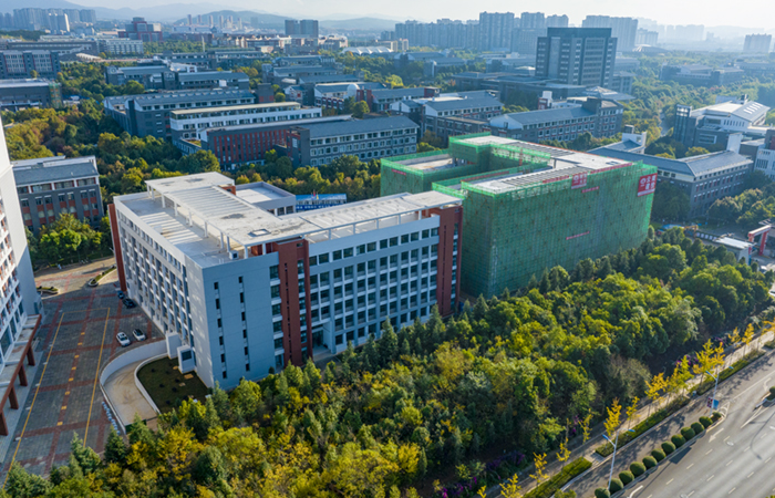 （小图）云南师范大学职业技术教育实训基地（一期）建设项目-一标段施工.jpg