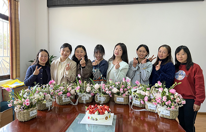 小图照片-贺国春.jpg